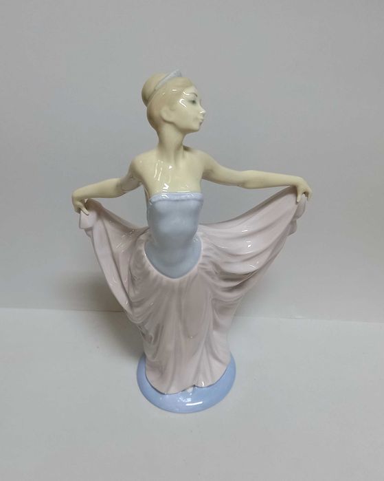 Tancerka, figurka Lladro, Hiszpania, 30cm