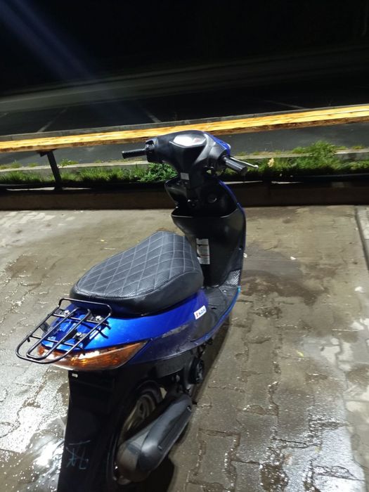 Продам скутер Suzuki address V50