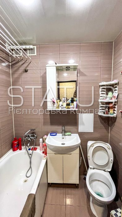 Продаж однокімнатної квартири. Мотель.