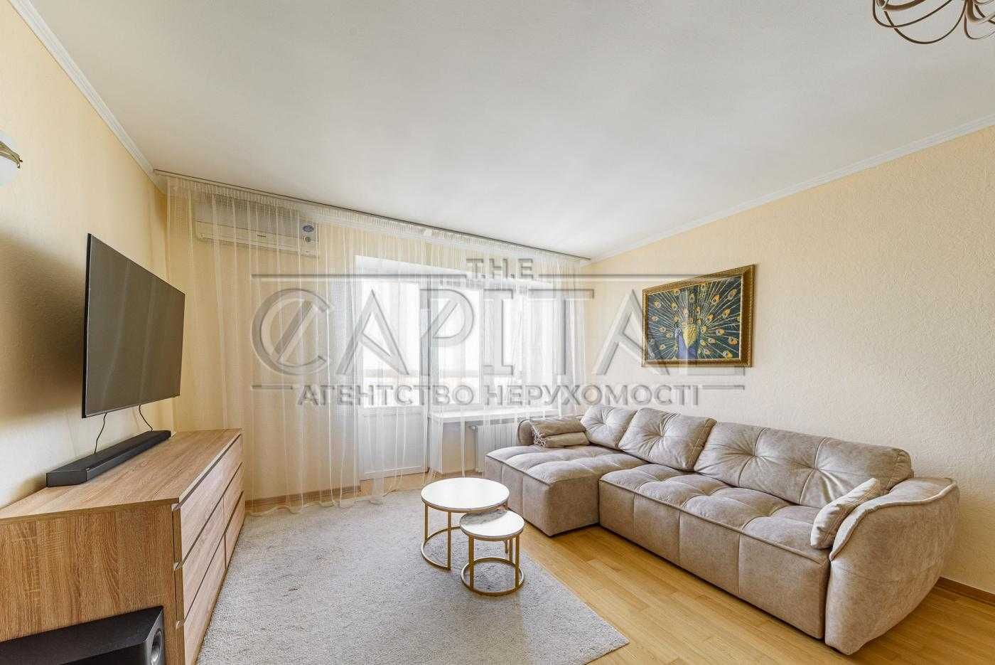 Продаж квартири вул. Панаса Мирного, 28а