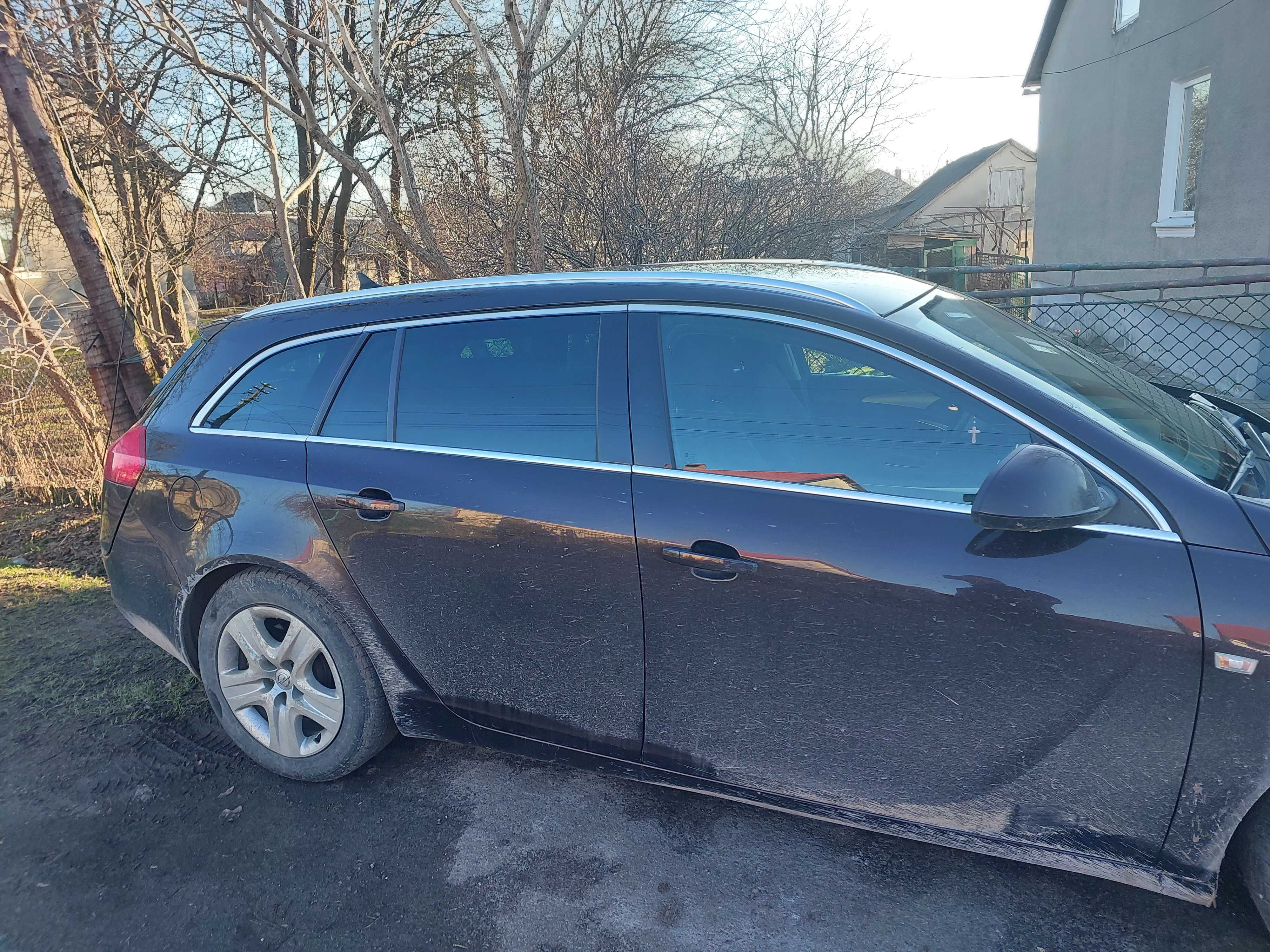 Opel Insignia 2011