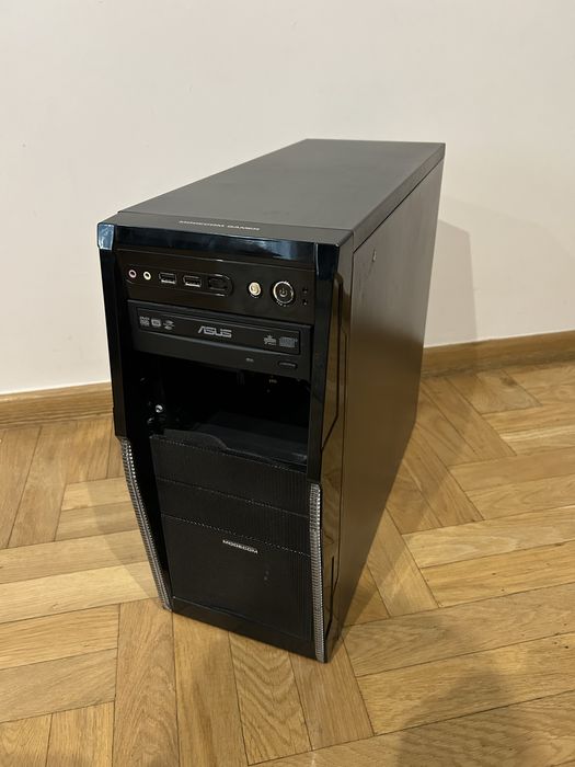 Komputer stacjonarny Gigabyte, Win10Pro, i3, 4gb, Radeon HD7770