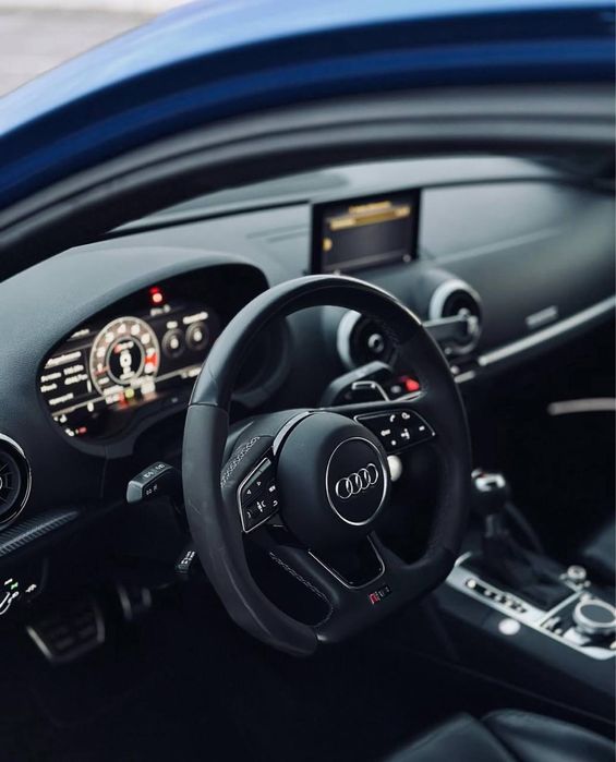 Wynajem aut klasy premium. Audi RS3