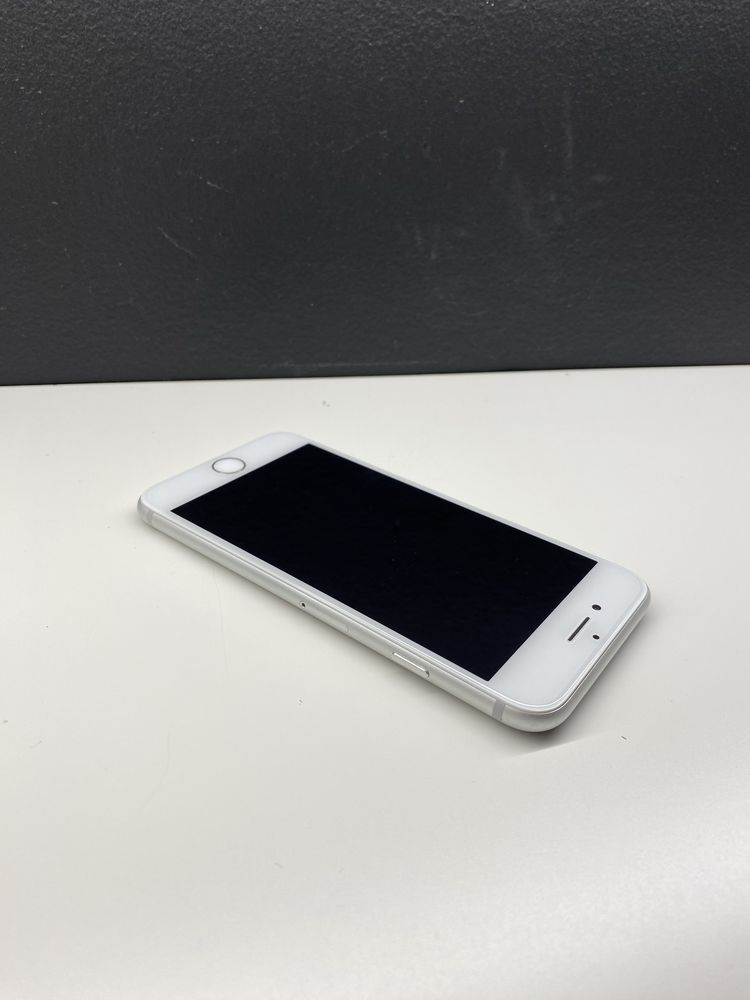 iPhone 7 Silver 128GB 100% bateria