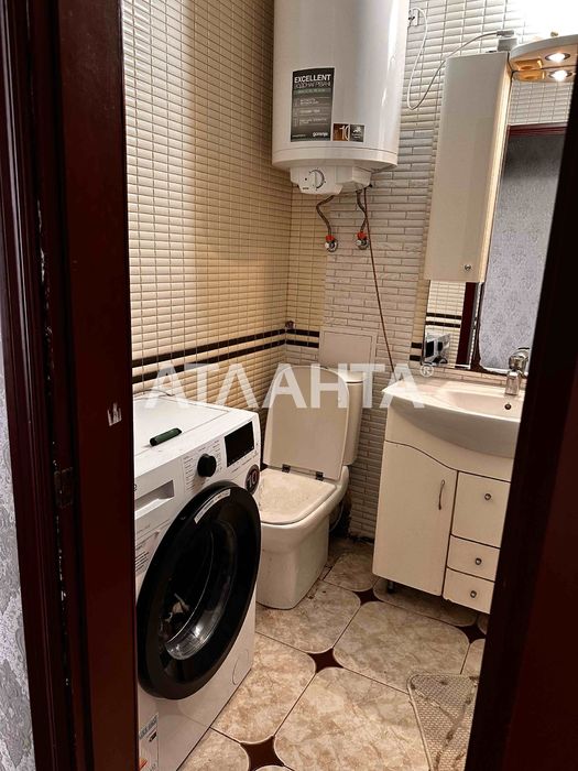 2 комн квартира с ремонтом Ленпоселок Магистральная