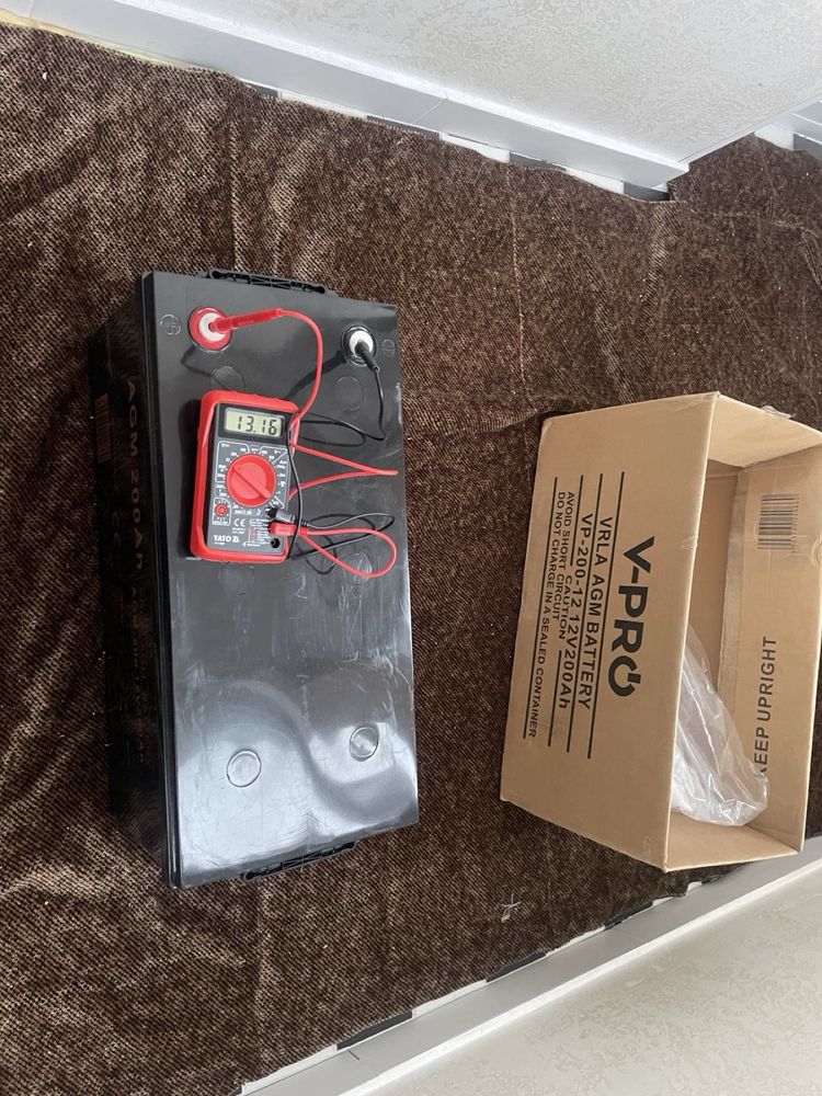 Акумуляторна батарея акумулятор Volt Polska AGM 12V 200Ah VRLA