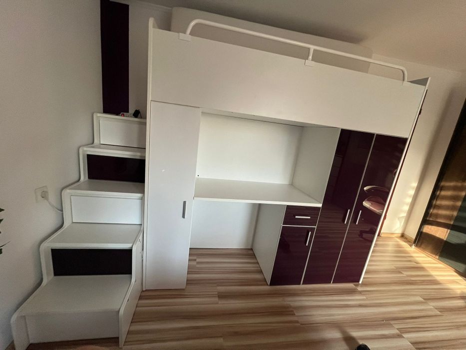 Zestaw łóżka piętrowego z biurkiem i szafà