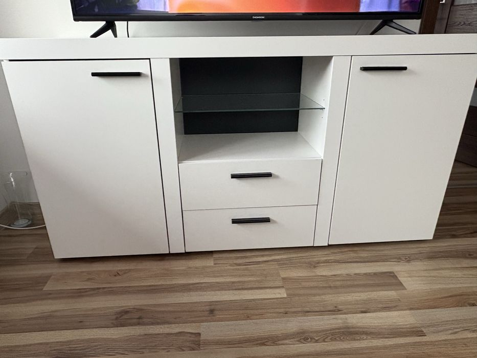 Sprzedam Komode biala jak nowa