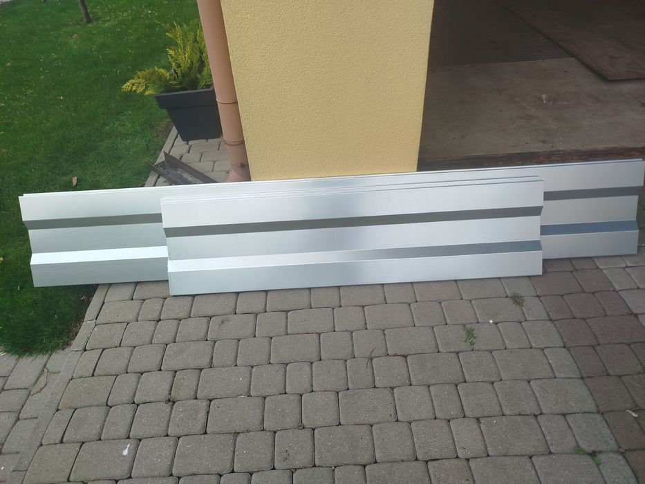 Burty do przyczepki samochodowej 2500/1500