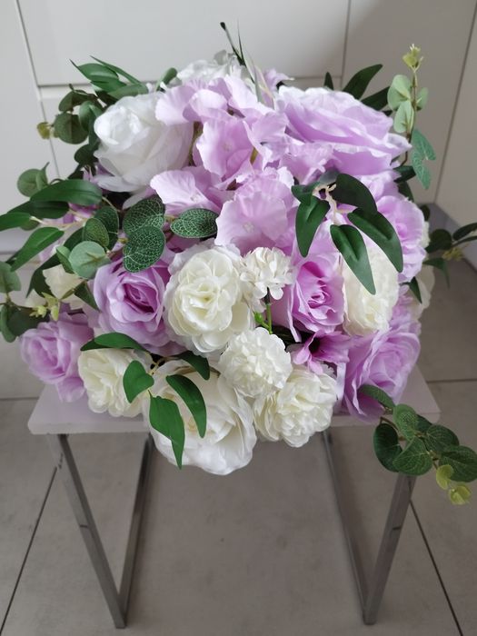 Duża kula kwiatowa Dekoracja stołu