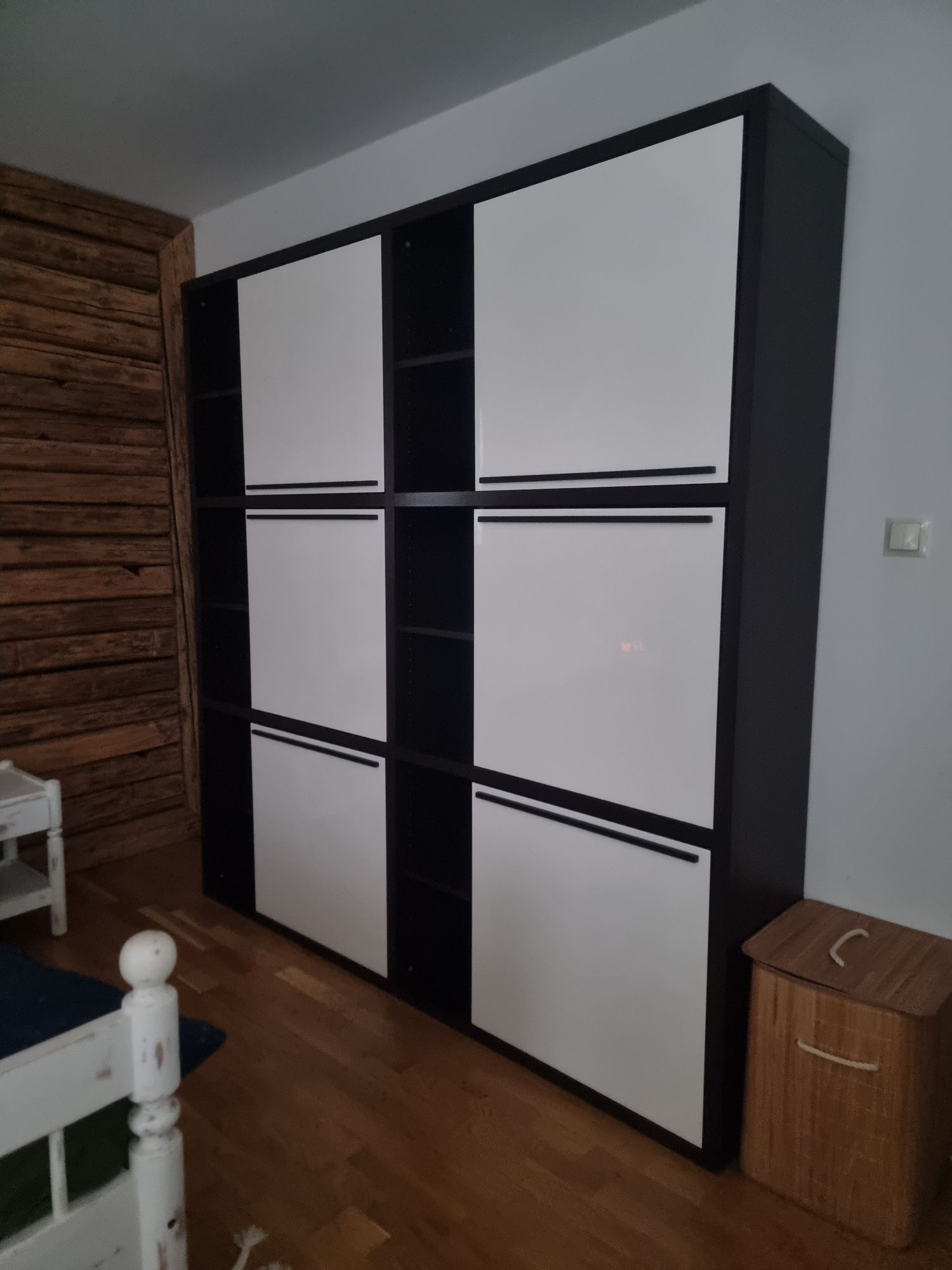 Regal BRW bialy na polysk
