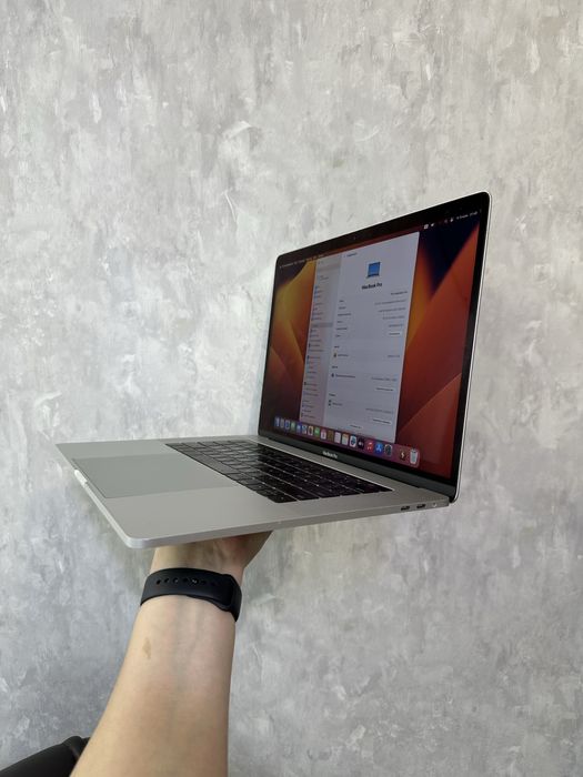 MacBook Pro A1707 i7 16/ssd 256 2017 рік