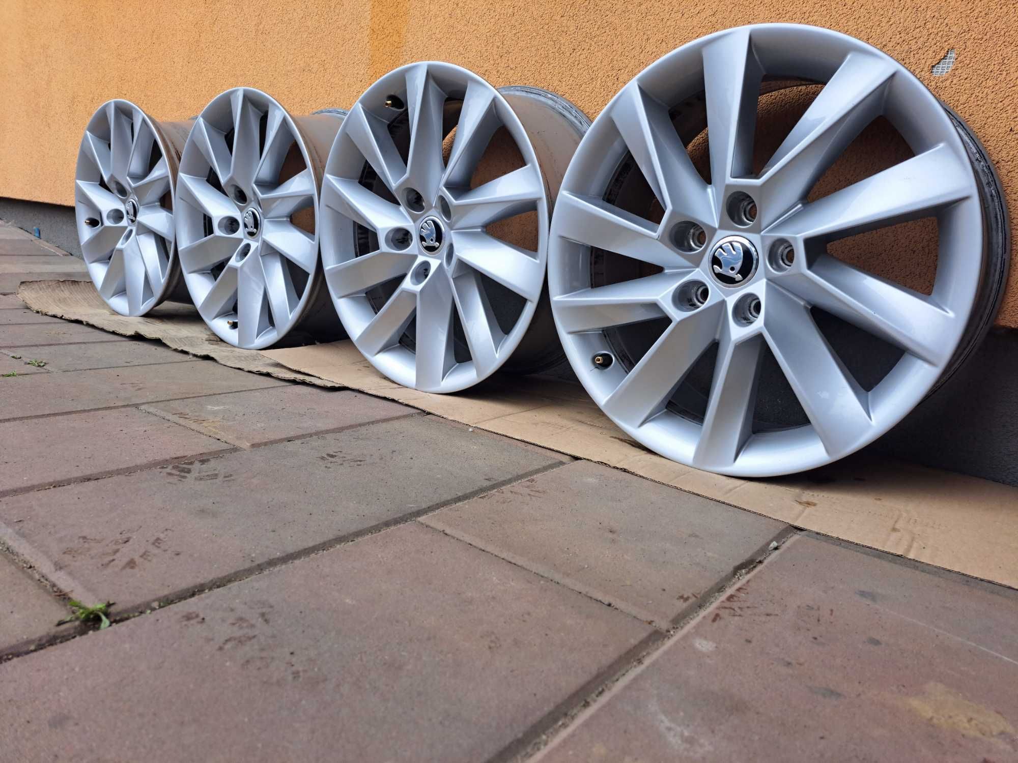 Alu Felgi Aluminiowe 5x112 17" Skoda Koroq Kodiaq Octavia Superb Yeti