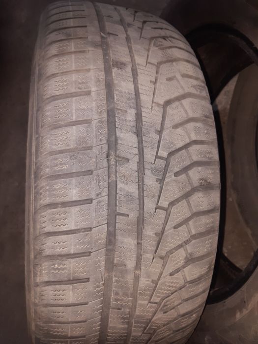 Sprzedam opony zimowe