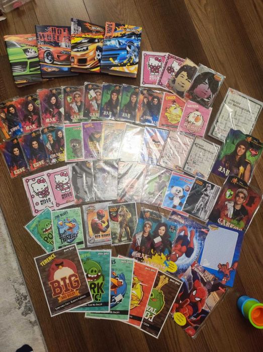 4 nowe segregatory i nowe bloczki karteczek