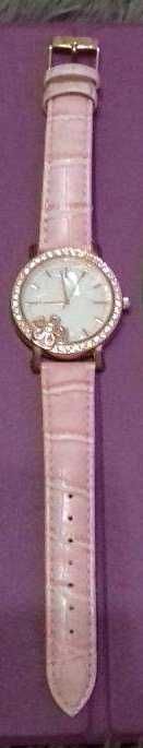 Relógio Avon rosa