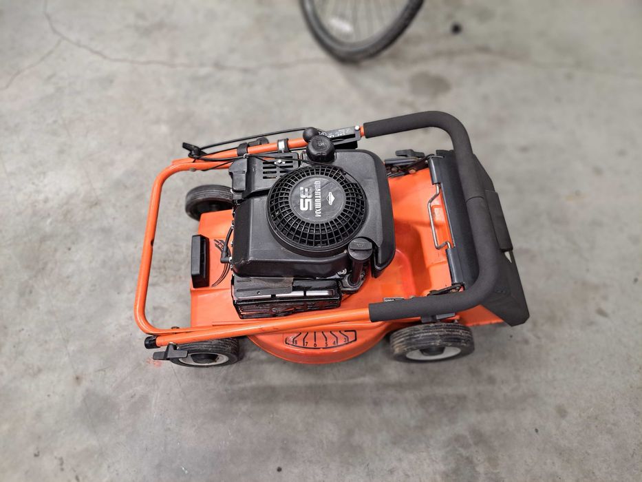 Kultowa kosiarka Sabo 43  Briggs & Stratton alu  stara i solidna