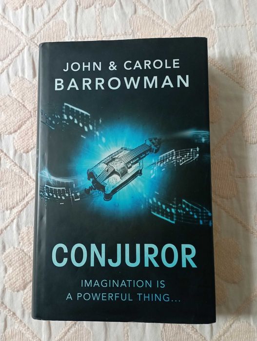 Livro Conjuror - John & Carole Barrowman - capa dura - english/ingles