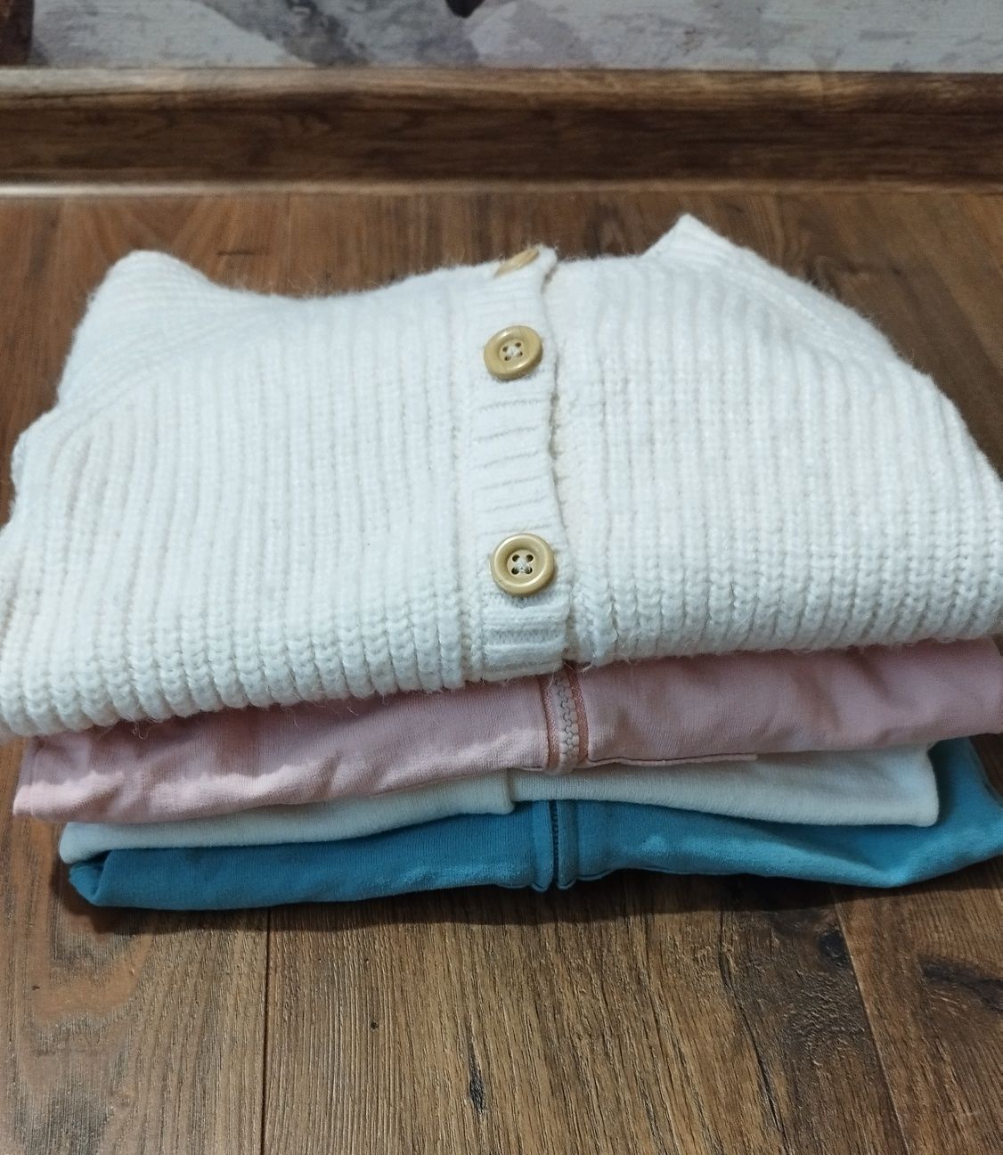 Sweterki i bluzy dziewczęce 98 h&m, smyk, sinsay