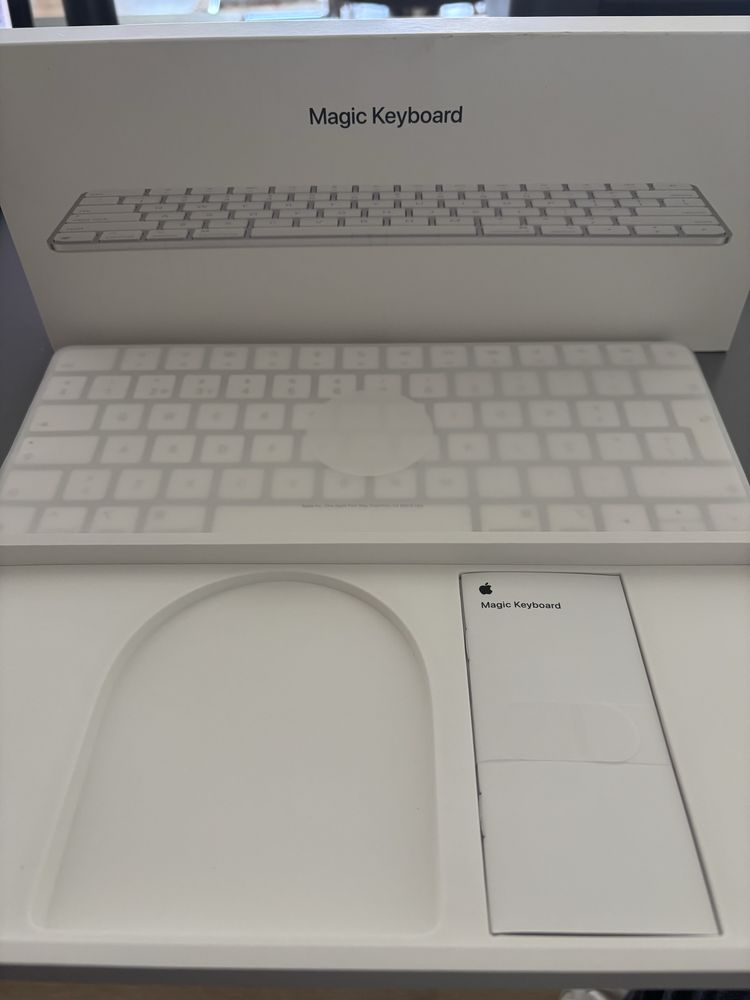 Apple Magic Keyboard