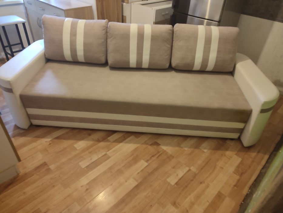 Kanapa,sofa rozkładana Ikea,3os.