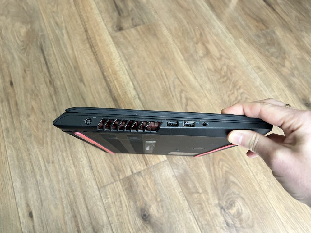 Ігровий Ноутбук Dell Inspiron 15 Gaming 5577