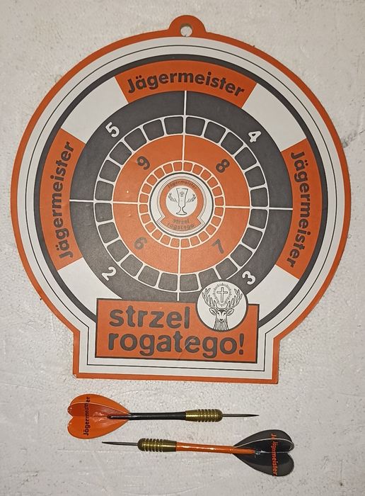 Gra w lotki, rzutki, dart