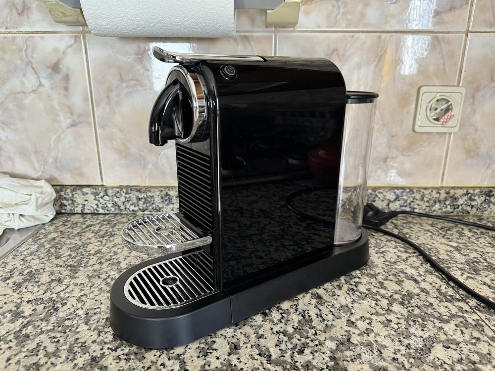 Maquina de café Nespresso Citiz