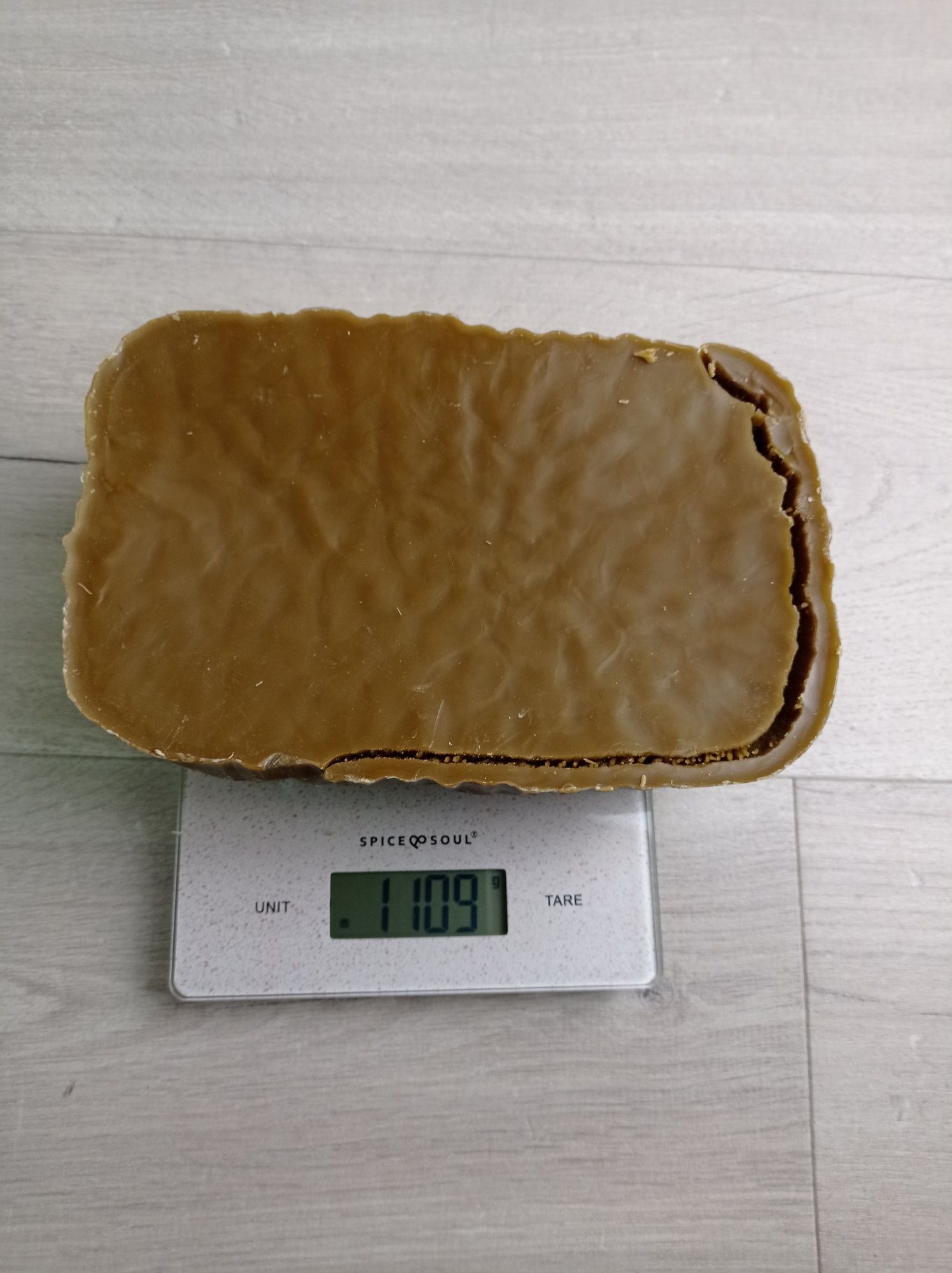 Wosk pszczeli, wosk naturalny, wosk, pszczelarstwo, świeczki, miód.
