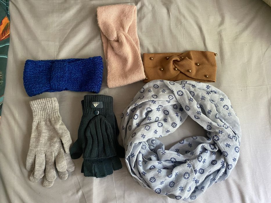 Zestaw jesienno zimowy komin, opaski , rękawiczki, mitenki Adidas