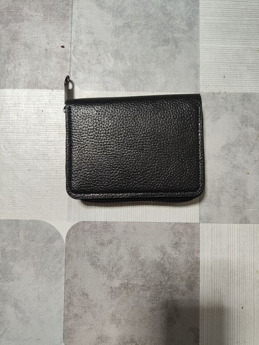 Carteira para 20 cartões com bloqueio RFID