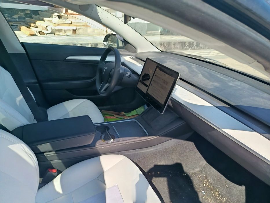 Оренда tesla m3 тесла модел 3