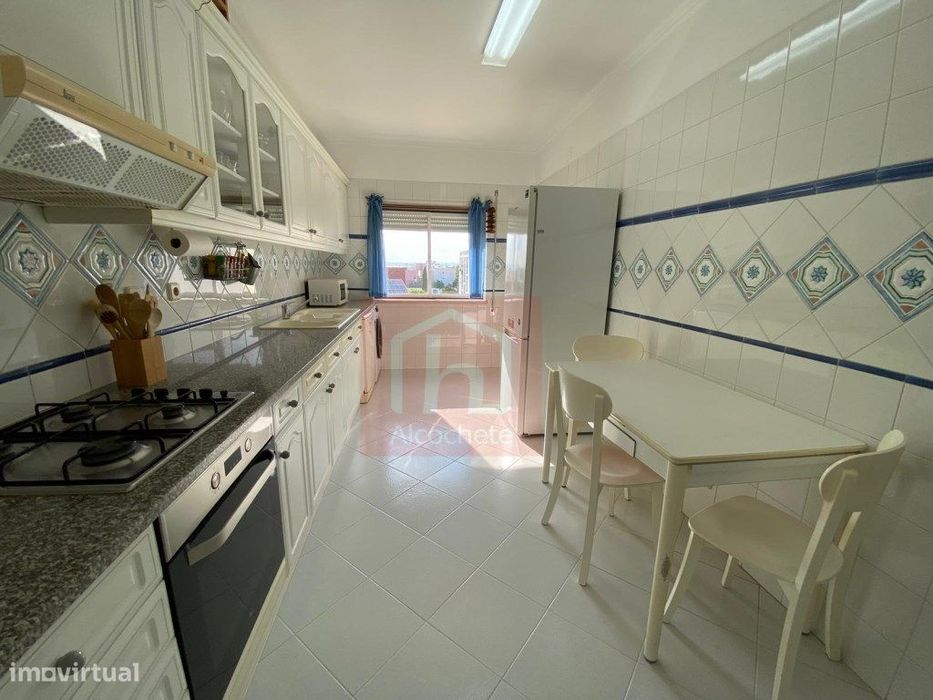 Apartamento T3 arrendar em Alcochete