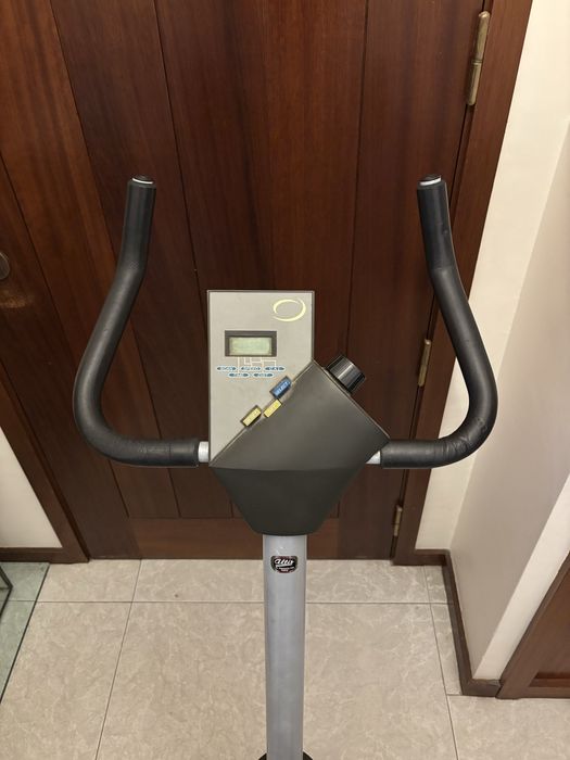 Bicicleta de manutenção