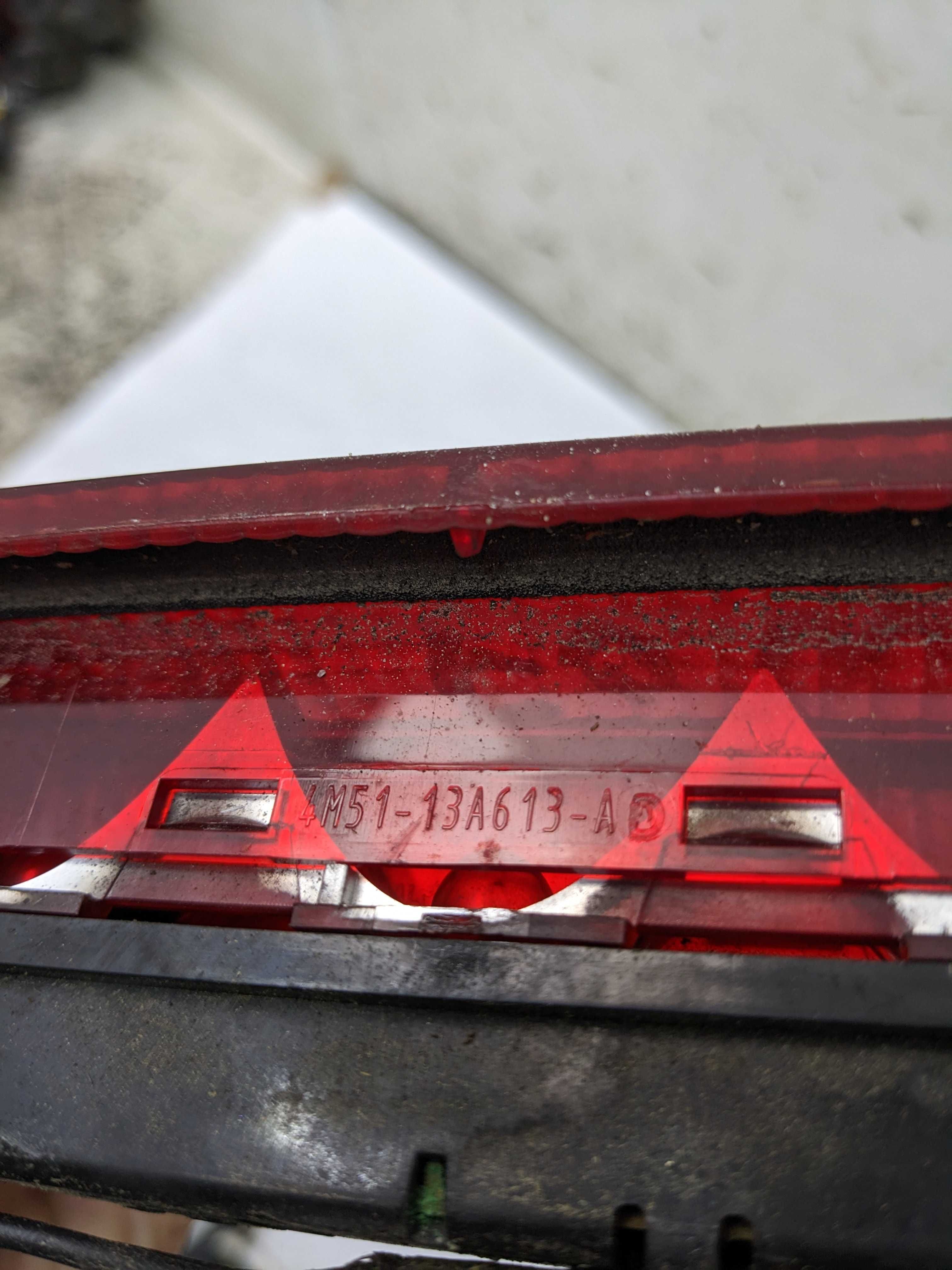 Ford Focus MK2 FL HB Światło Stop Stopu Trzecie