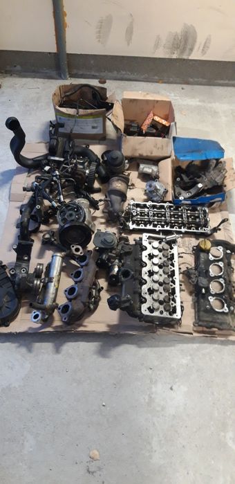 Silnik części 1,7 CDTI Isuzu Opel Meriva A wtryski , głowica , wałki