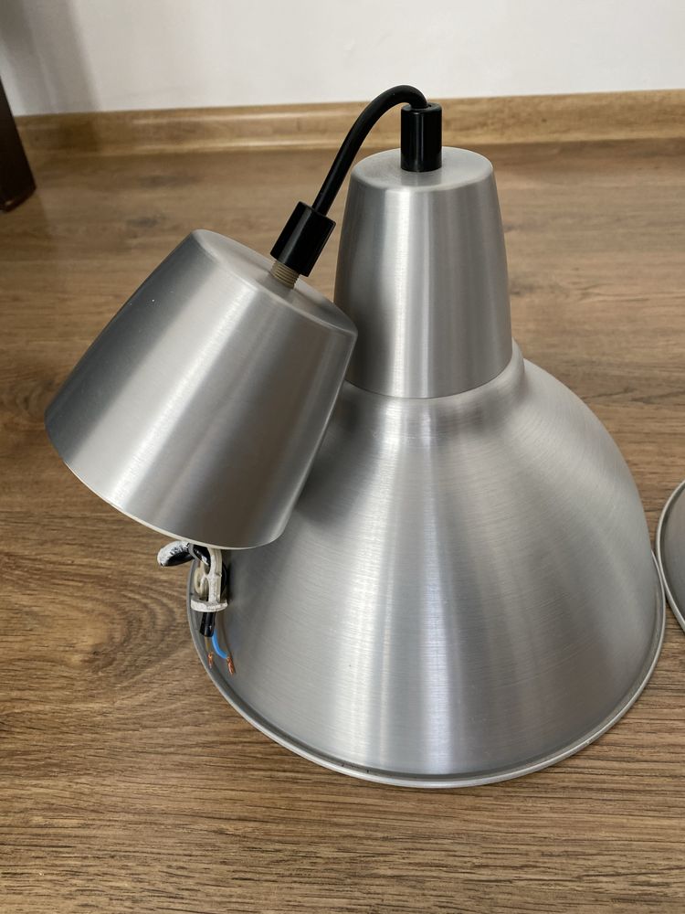 Dwie lampy srebrne ikea