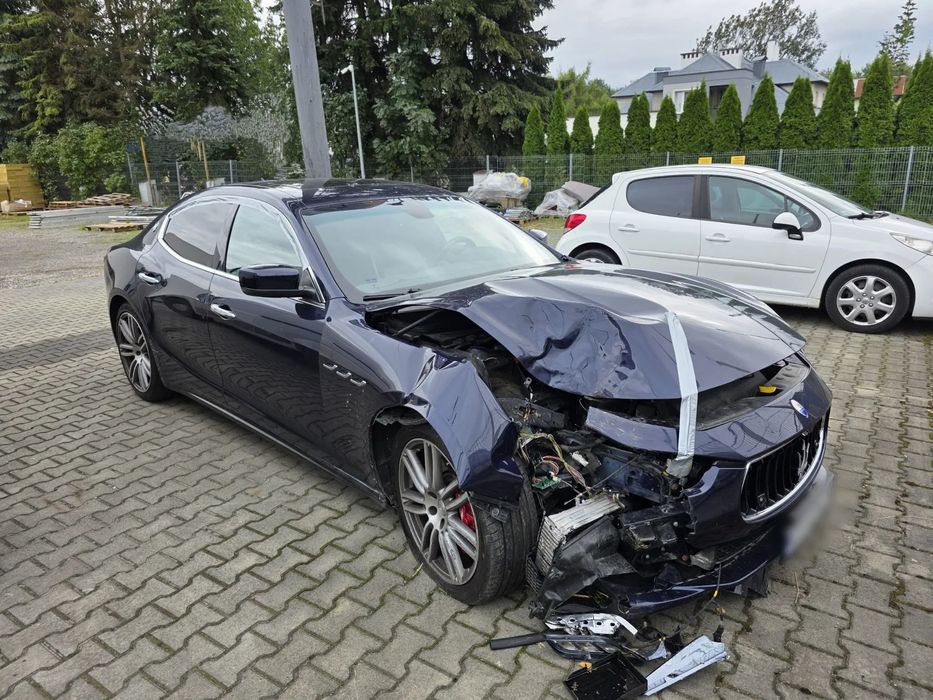 Maserati Ghibli Maserati Ghibli S Q4 3.0 V6 410KM