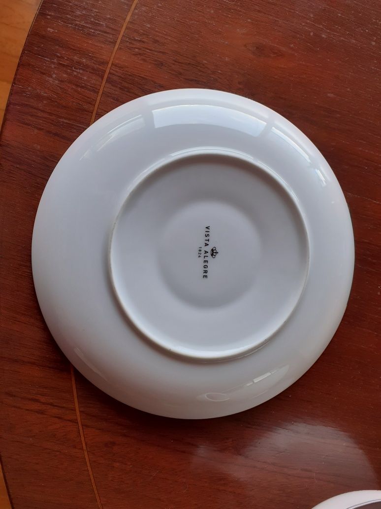 Chávena   de chá,  platinum da Vista Alegre.