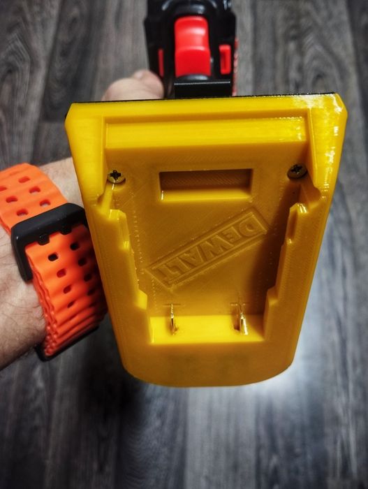 Адаптер перехідник інструмент Dnipro-M 20V на акумулятор Dewalt 20V