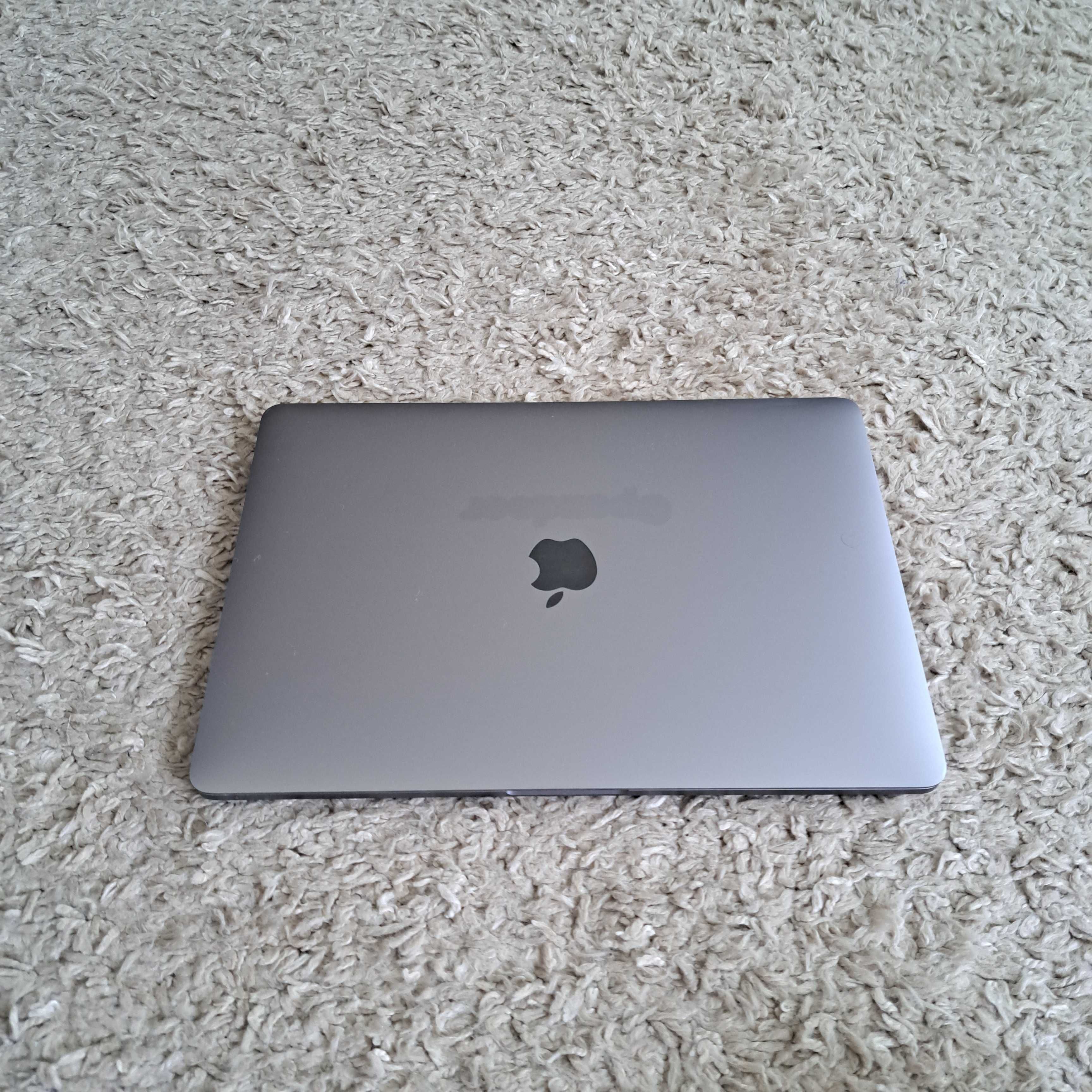 MacBook Pro M1 2020 8/256 13"