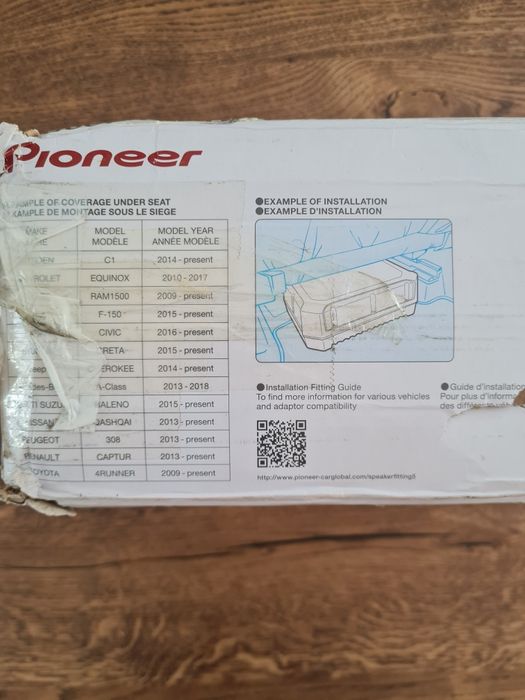 PIONEER  Subwoofer TS-WX400DA pod siedzenia fotel