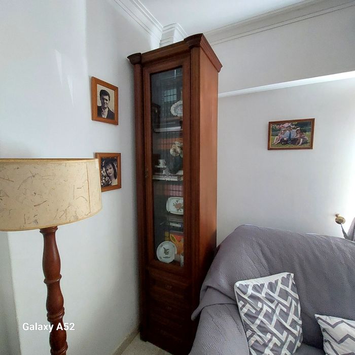 Estante para livros cerejeira