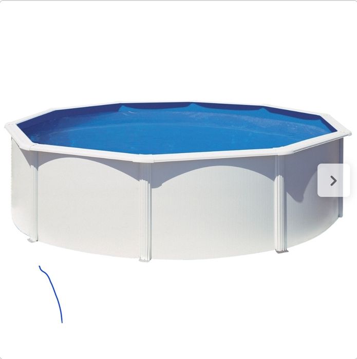 Piscina em aço em bom estado