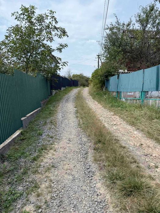 Продаж будинку в мікрорайоні Лезнево