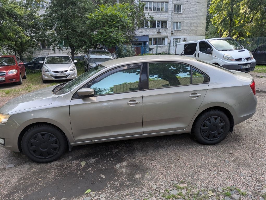 Skoda rapid 2016