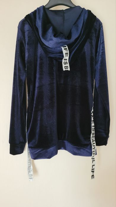 Welurowy dres dziewczęcy granatowy