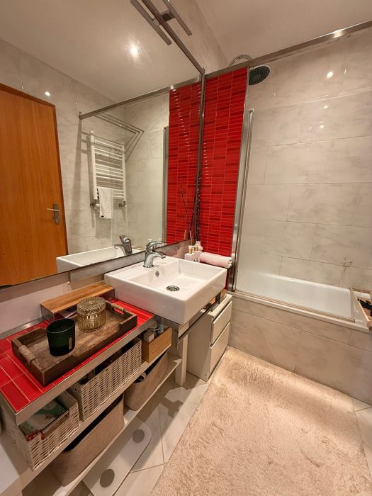 Alugo apartamento T2