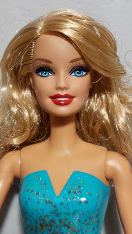 Lalka Barbie Blondynka.