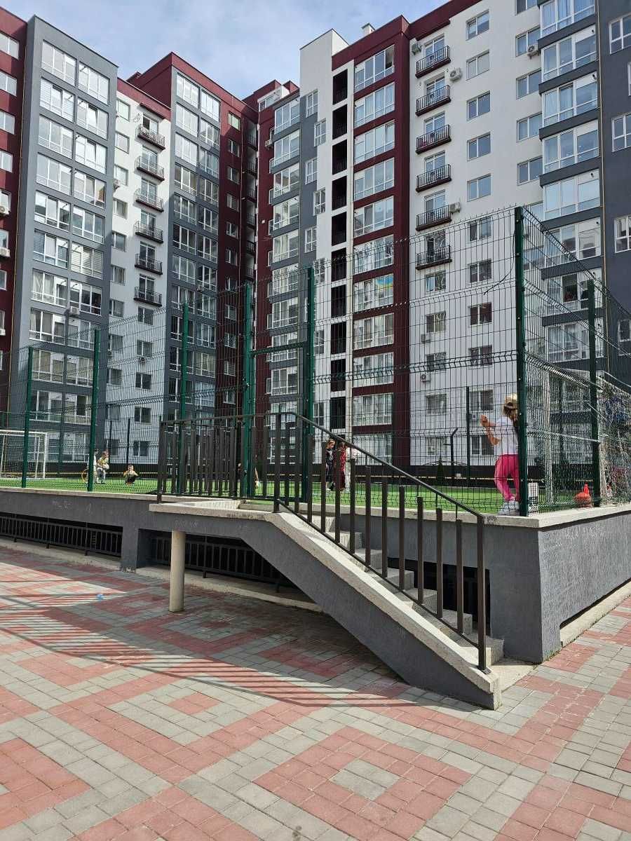 Продається чудова 2-кімнатна квартира з найкращим плануванням!Княгинин